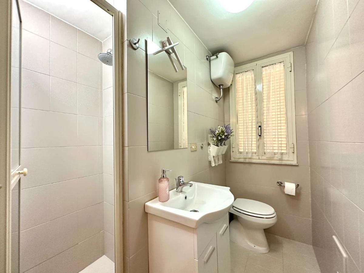 Bed and Breakfast Family Relax Caracciolo Neapel Exterior foto